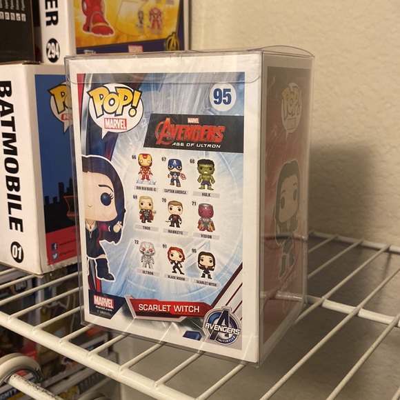 Scarlet Witch Funko POP - Picture 3 of 5